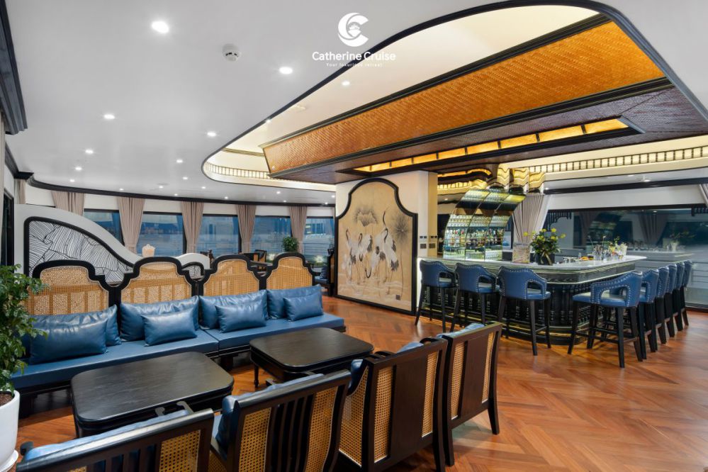 Indoor Bar 1_compressed_compressed