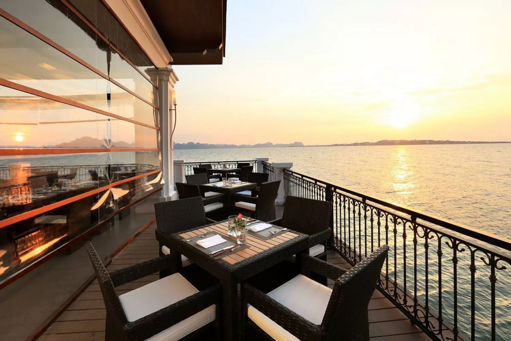 vinpearl-resort-&-spa-ha-long-8_1629197748.jpg_compressed