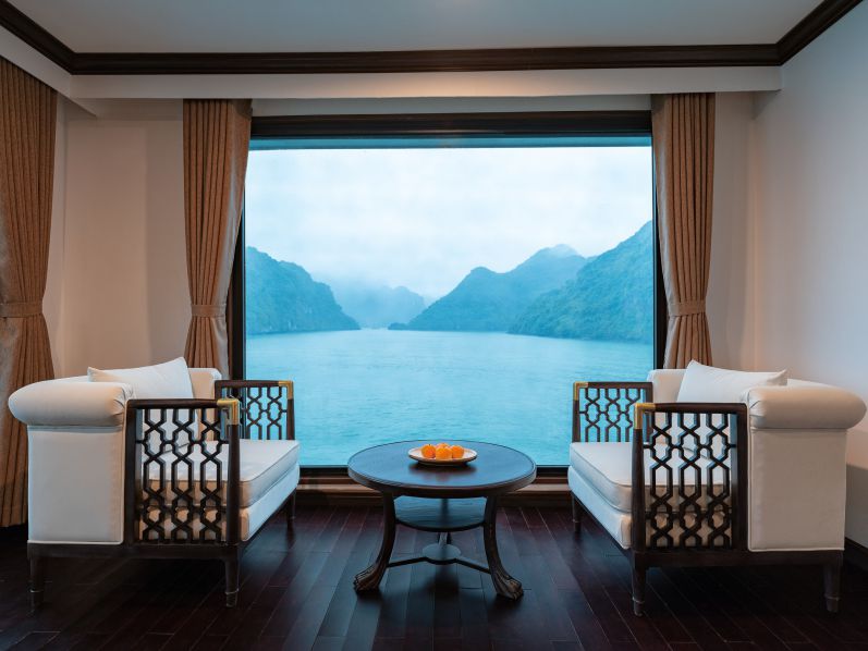 Velar-of-The-Seas-Cruise-Tripist-Du-Thuyen (1)