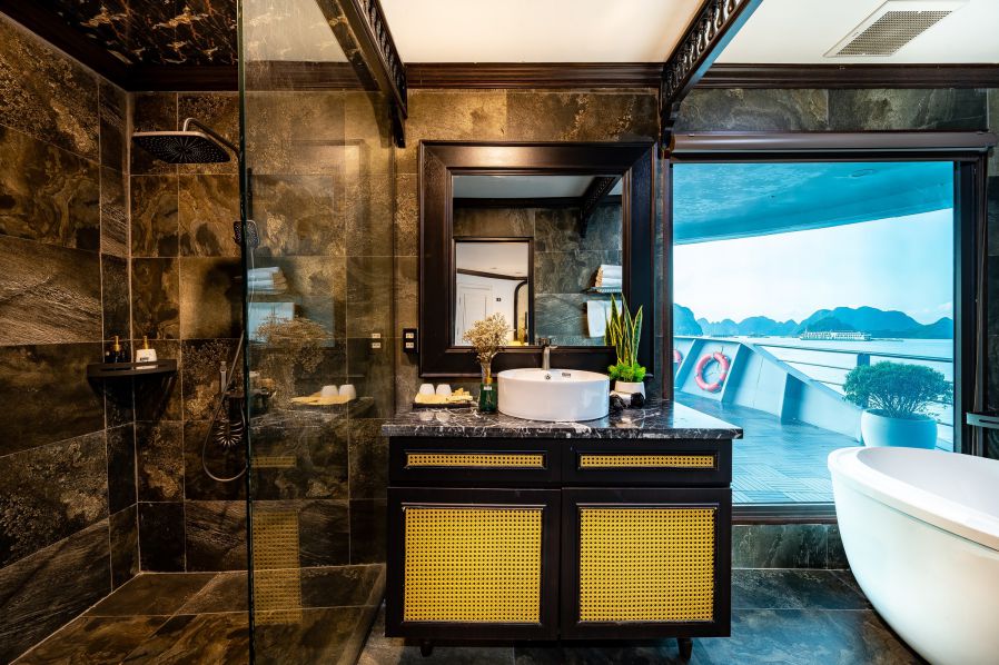 Velar-of-The-Seas-Cruise-Tripist-Du-Thuyen (8)